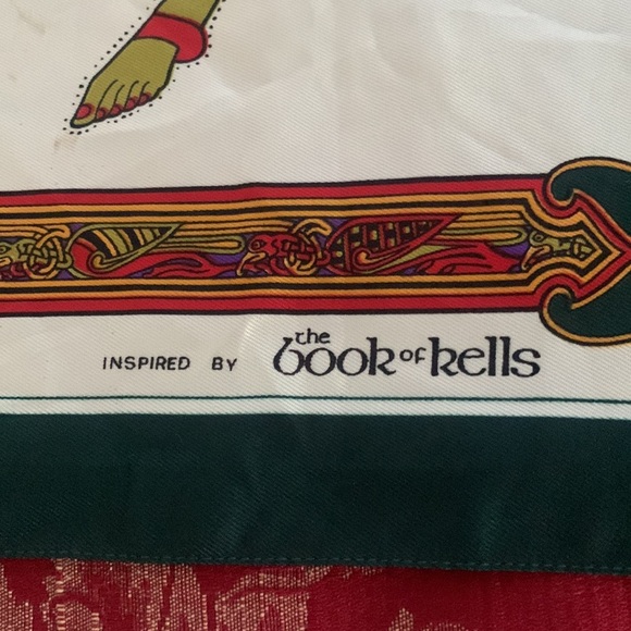 Vintage book of Kells Irish inspired scarf polyester square 26” - Picture 3 of 11